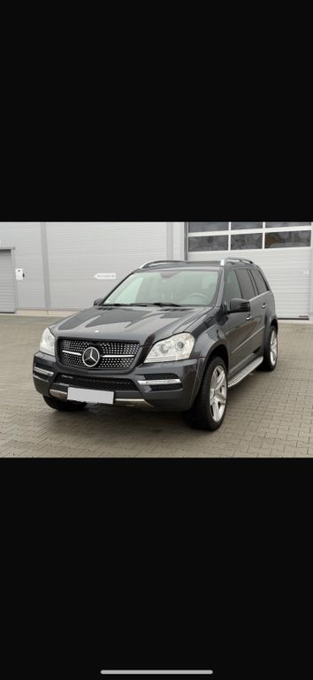 Bild des Angebotes Mercedes-Benz GL 500 AMG 4Matic 7-Sitzer