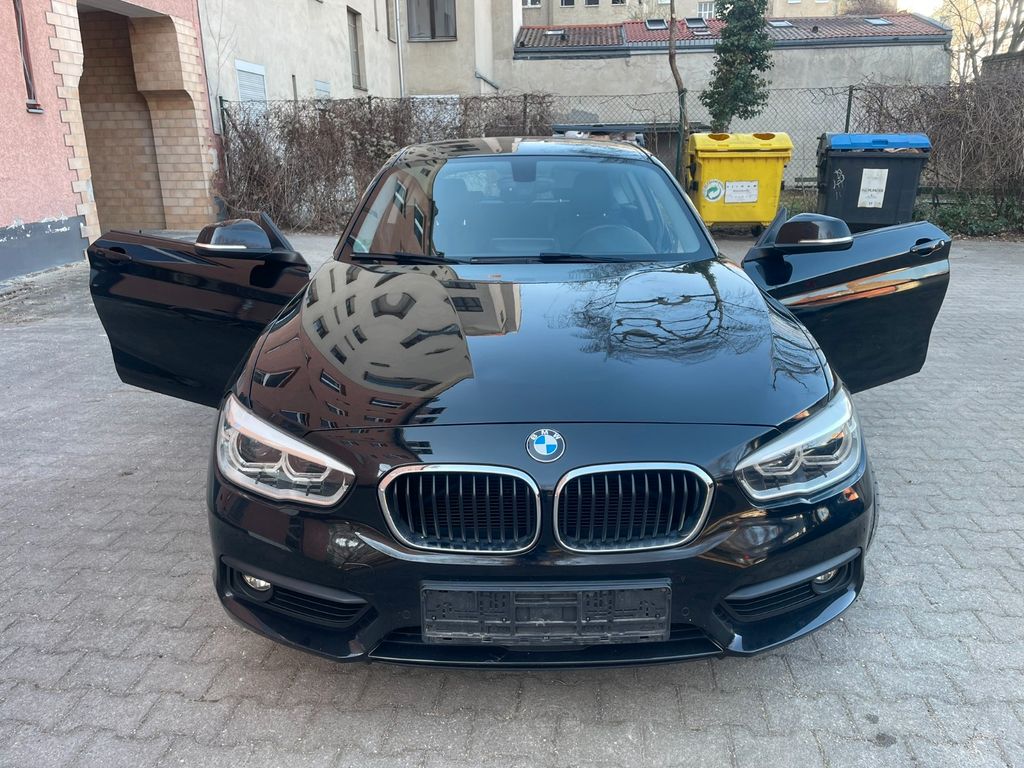 Bild des Angebotes BMW 120dA xDrive | Automatik | LED | Navi | PDC |