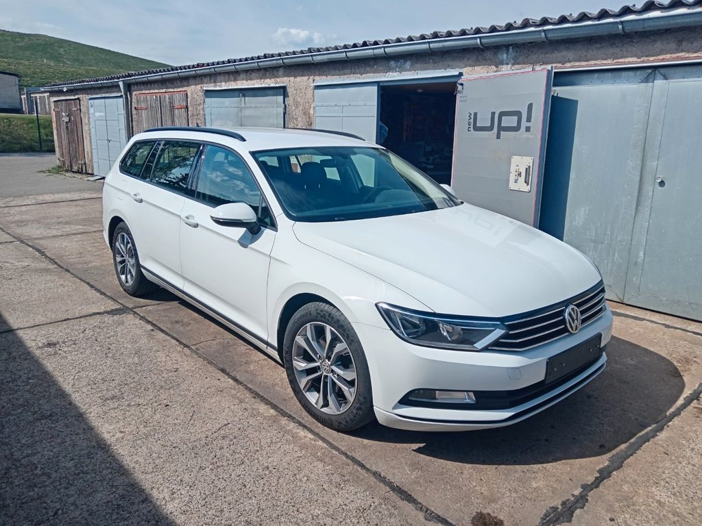 Bild des Angebotes Volkswagen Passat 1.6 TDI Comfortline Comfortline