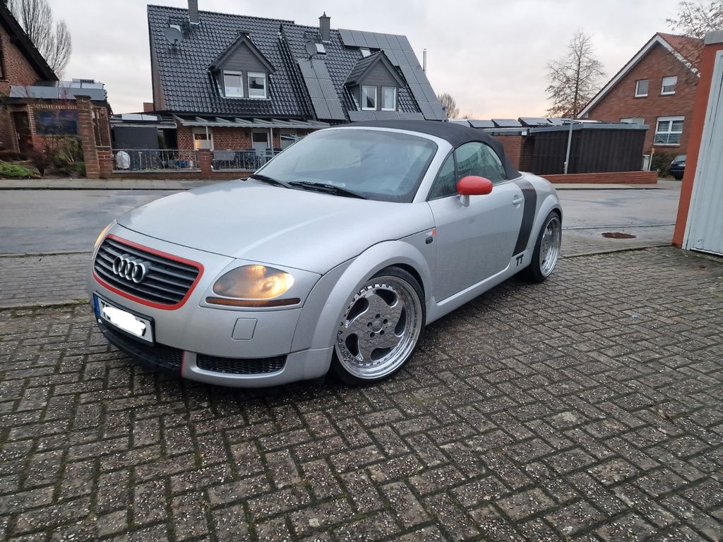 Audi TT Roadster 1.8T 110KW -