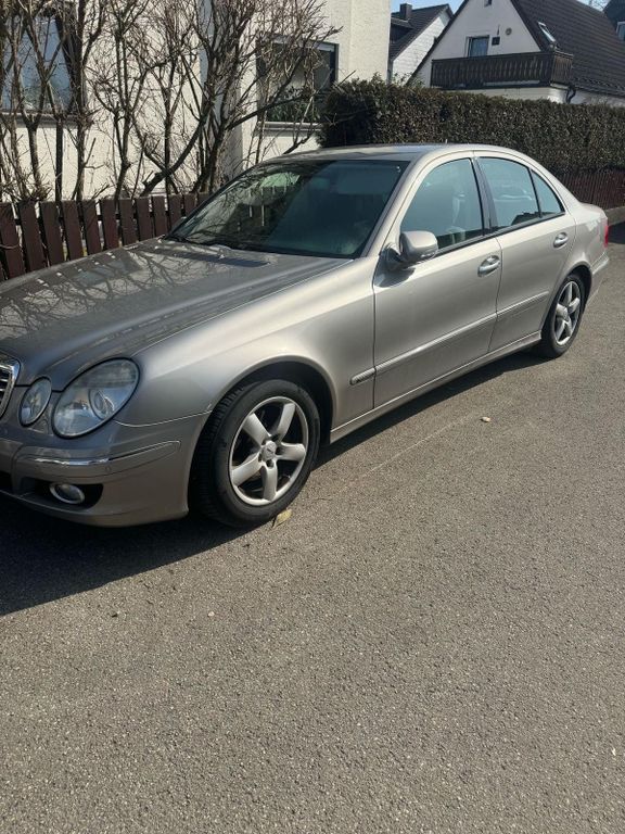 Bild des Angebotes Mercedes-Benz E 200 CDI ELEGANCE Elegance