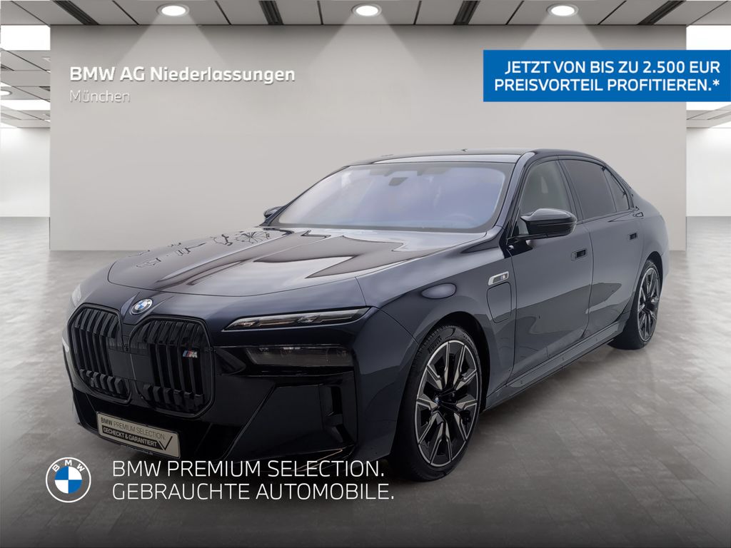 Bild des Angebotes BMW M760e xDrive Limousine M Sport Massage AHK B&W