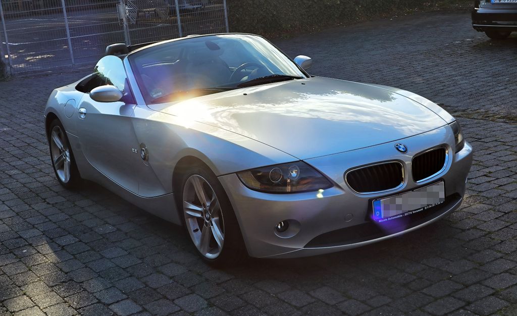 Bild des Angebotes BMW Z4 2.2i - 6 Zylinder, TUV NEU, Guter Zustand
