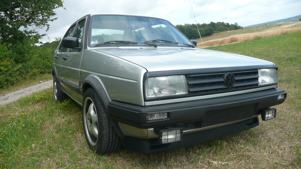 Volkswagen Jetta GL,AUTOMATIK,MET,ZV,KLR,ALU,COLOR,RC,SERVO