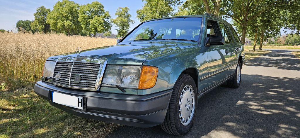 Bild des Angebotes Mercedes-Benz 200