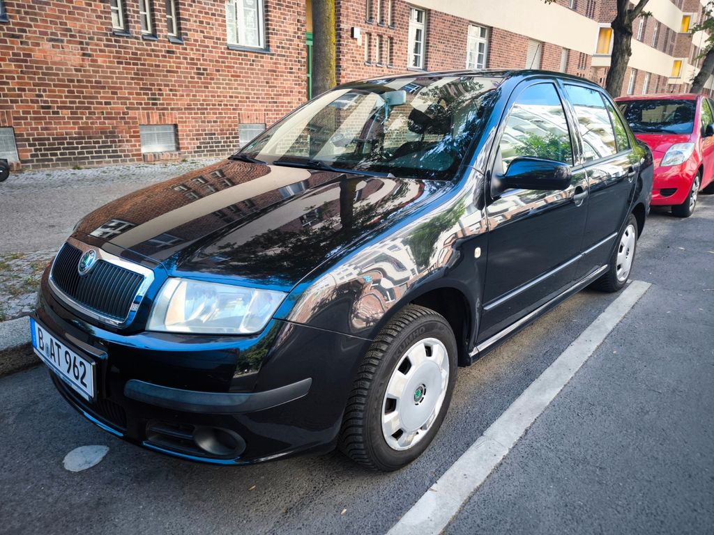 Skoda Fabia 1.4 16V Classic Sedan Automatik Classic
