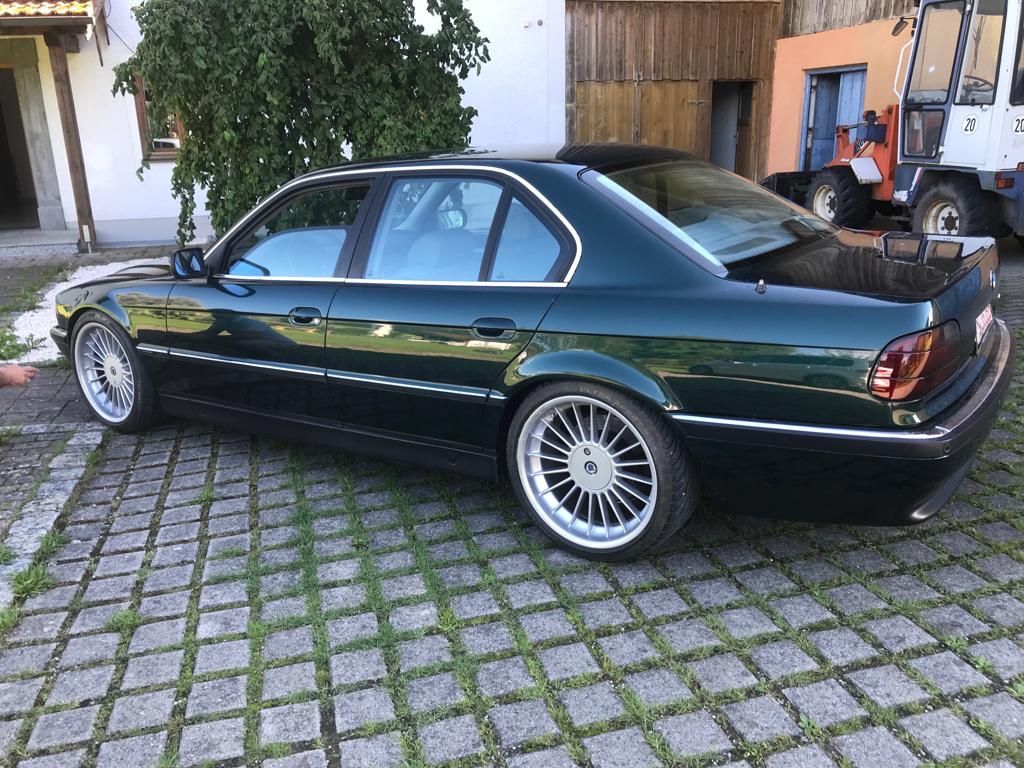 Bild des Angebotes BMW 740i E38 Oldtimer