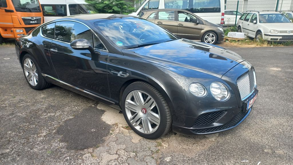 Bild des Angebotes Bentley Continental GT 4.0 V8 4WD,Mulliner,Naim,Key-Less