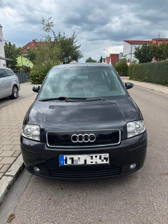 Audi A2 schwarz Diesel 75 PS