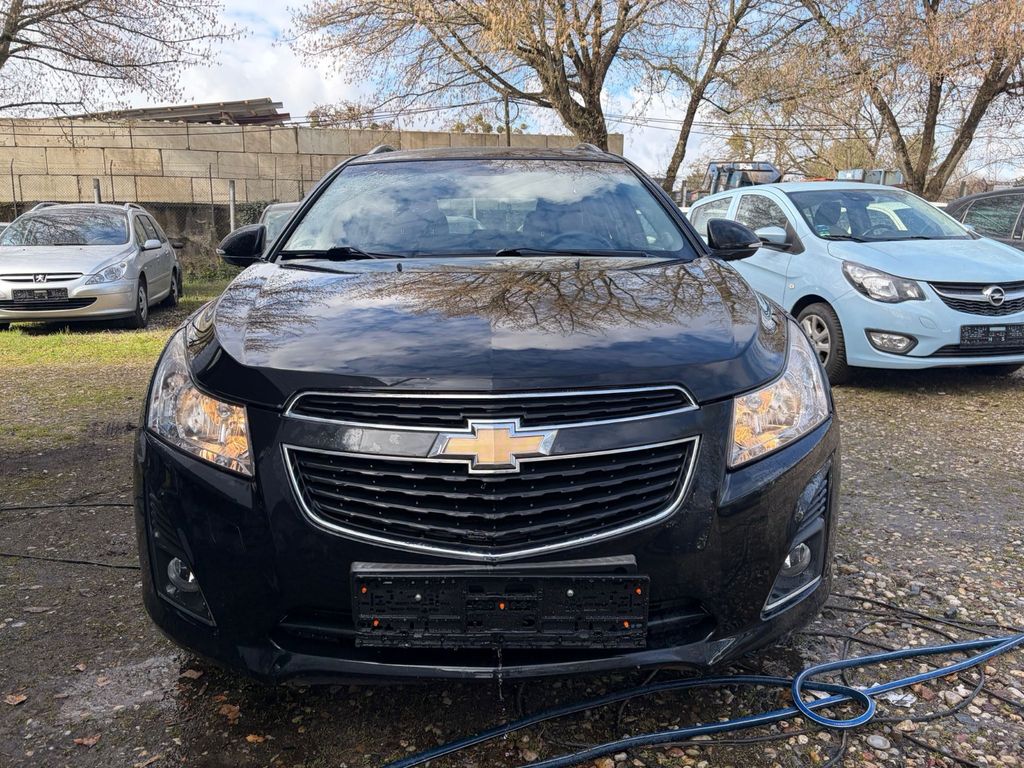Bild des Angebotes Chevrolet Cruze Station Wagon 1.4 LTZ / EXPORT