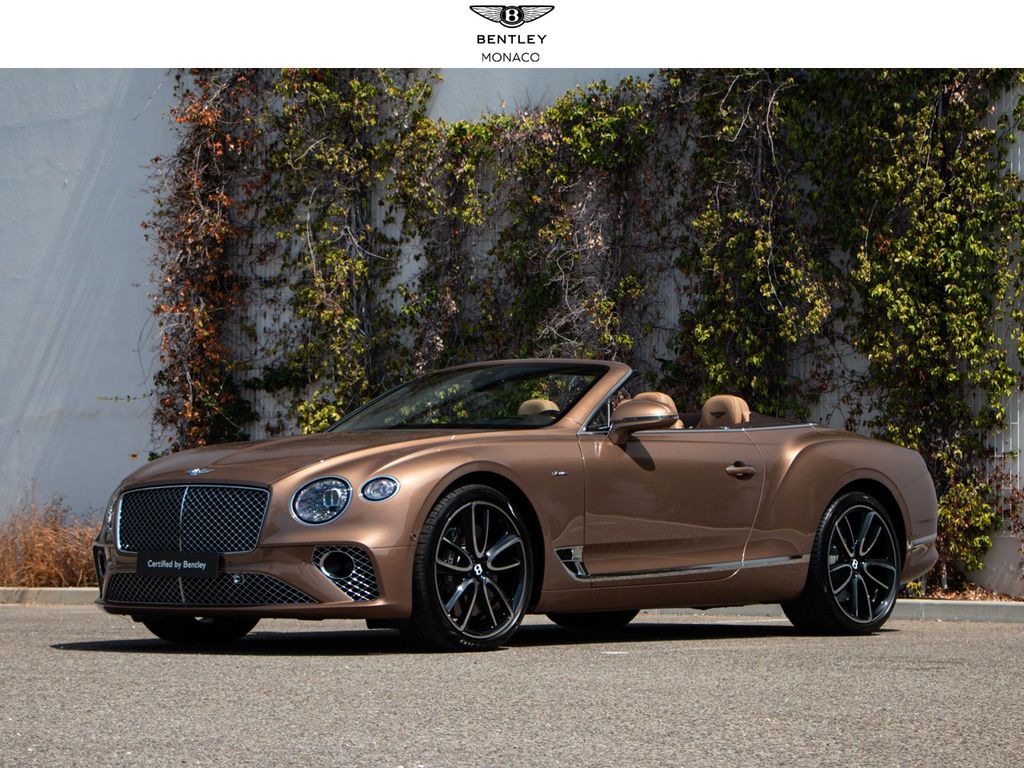 Bild des Angebotes Bentley Continental GTC Azure V8 4.0 550ch