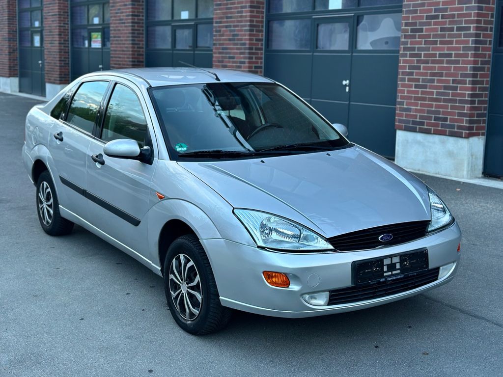 Ford Focus 1.6 Ghia 1.HAND*AUTOMATIK*TÜV NEU*