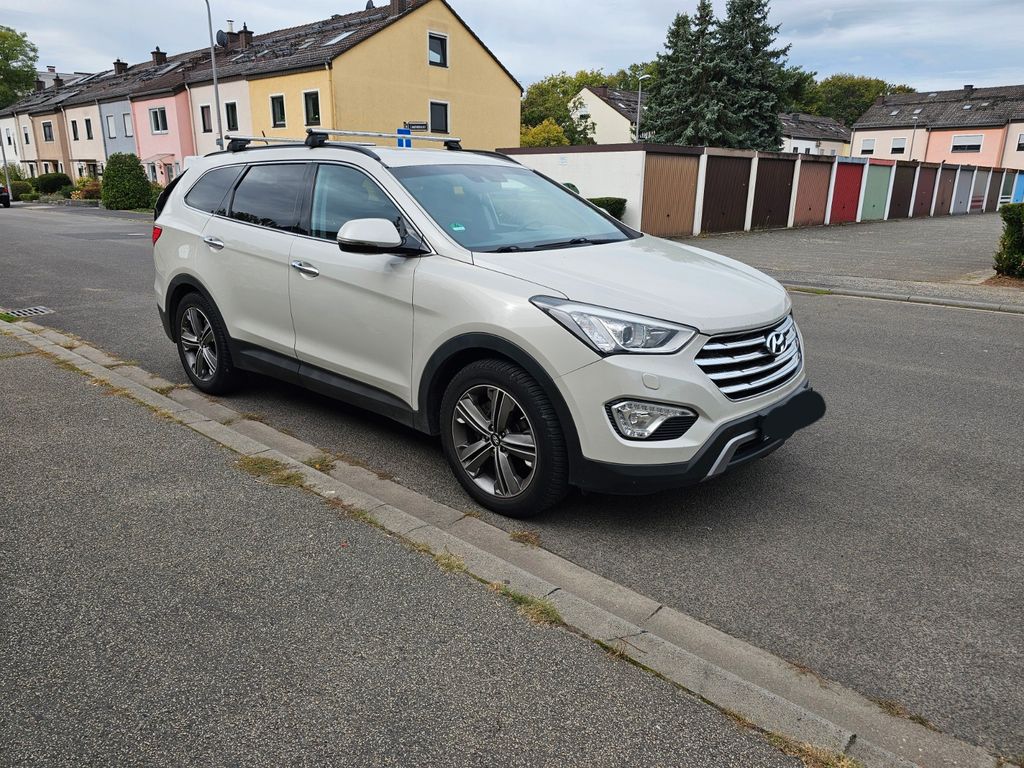 Bild des Angebotes Hyundai Grand Santa Fe 2.2 CRDi Premium 4WD Automati...