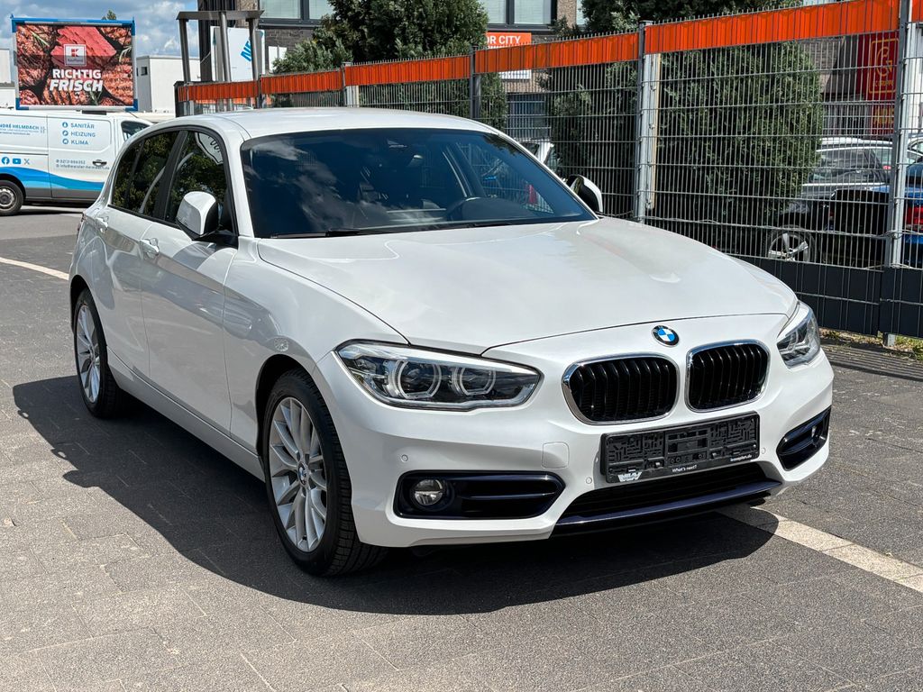 Bild des Angebotes BMW 120d Aut.Sport Line/Navi-Kamera-LED-PDC
