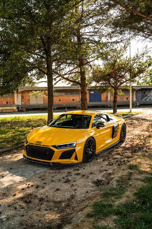 Bild des Angebotes Audi R8 5.2 FSI plus S tronic quattro 680HP MTM