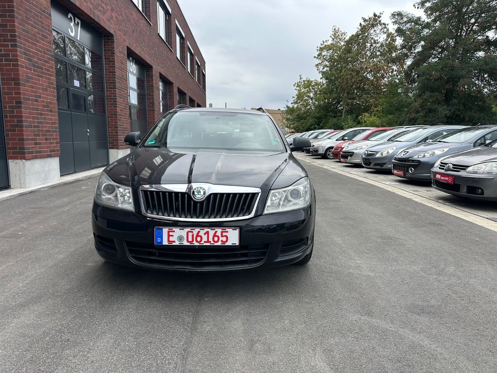 Bild des Angebotes Skoda Octavia 1.4 TSI Green tec Family KETTE NEU
