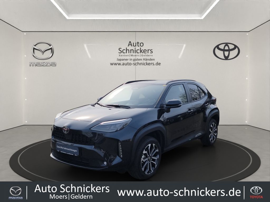 Bild des Angebotes Toyota Yaris Cross Teamplayer+WINTER-P+GJ-RÄDER !!