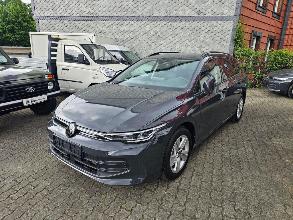 Bild des Angebotes Volkswagen Golf Variant Life 1.5 eTSI DSG+ACC+LED+eKLAPPE+