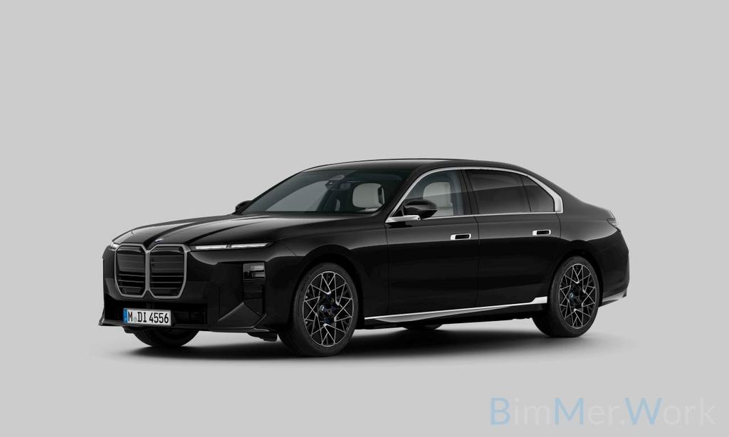 BMW 740 xDrive verfügbar ab 09.2026