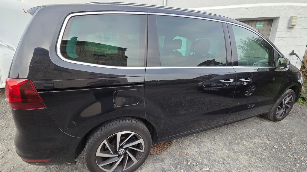 Bild des Angebotes Volkswagen Sharan 2.0 TDI SCR DSG JOIN Standhzg