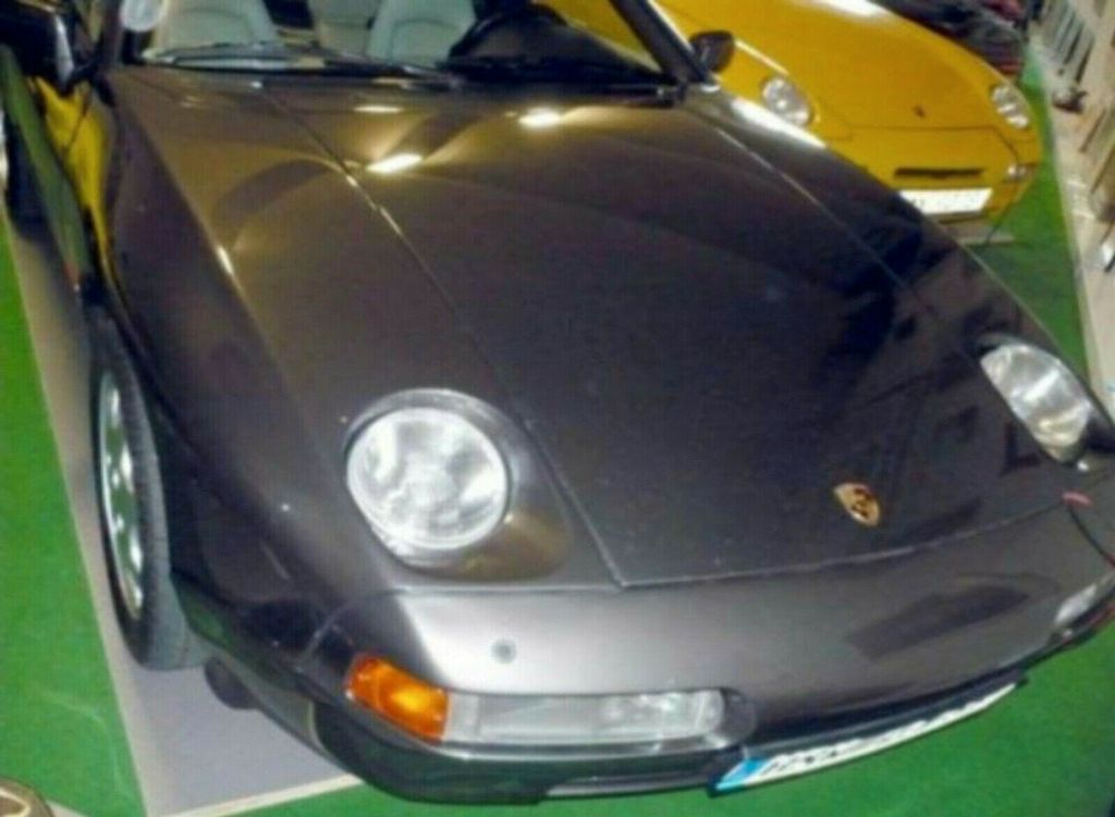 Bild des Angebotes Porsche 928 GT Schalter im Top - Zustand/2.Hand/Deutsch