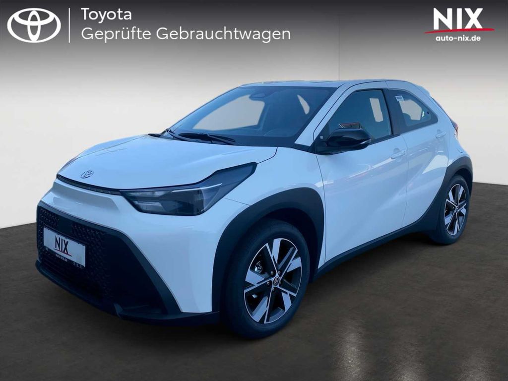 Bild des Angebotes Toyota Aygo X 1.5 Hybrid Active + Sitzheizung