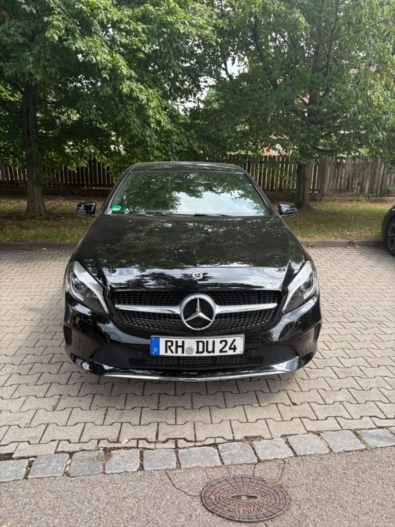 Bild des Angebotes Mercedes-Benz A180*1.Hand*Automatik*Scheckheftgepflegt*Keyless