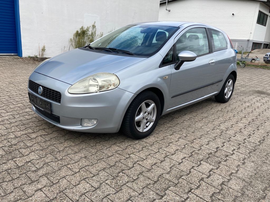 Bild des Angebotes Fiat Punto 1.2 8V Dynamic Dynamic