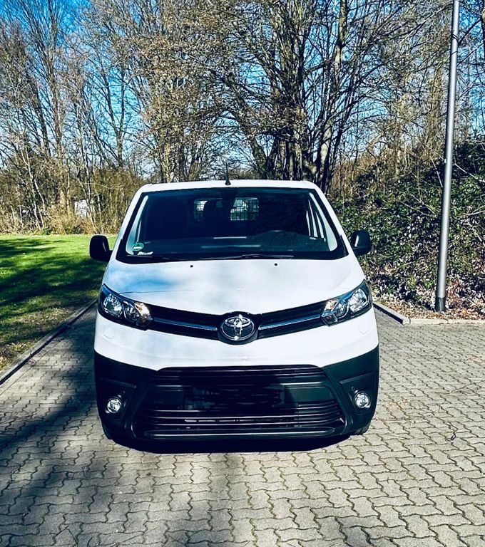 Bild des Angebotes Toyota Proace L1 Kasten Meister 1.5-l-D-4D 88KW Kamera