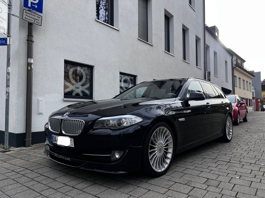 ALPINA B5 4,4 Biturbo Touring (Nr. 006) Lavalina Leder