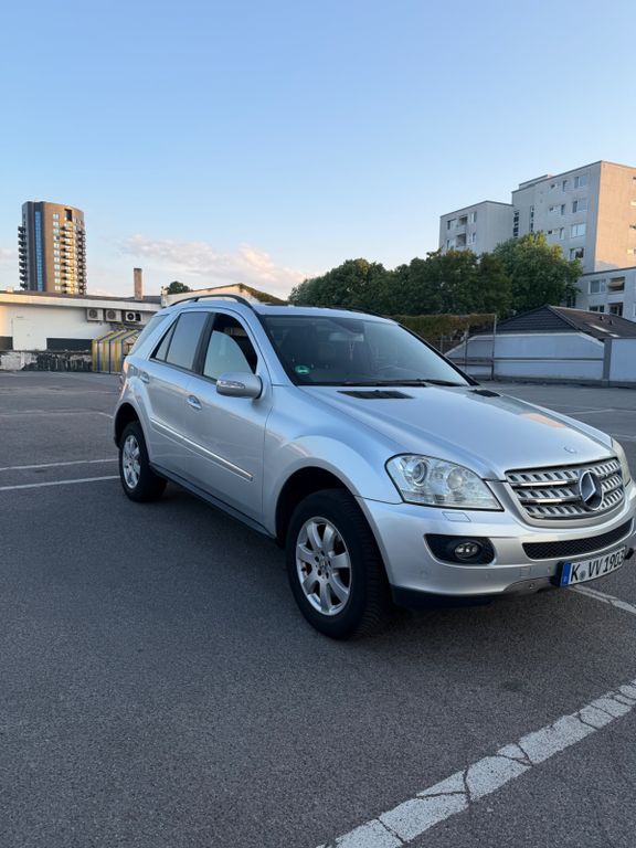 Bild des Angebotes Mercedes-Benz 320