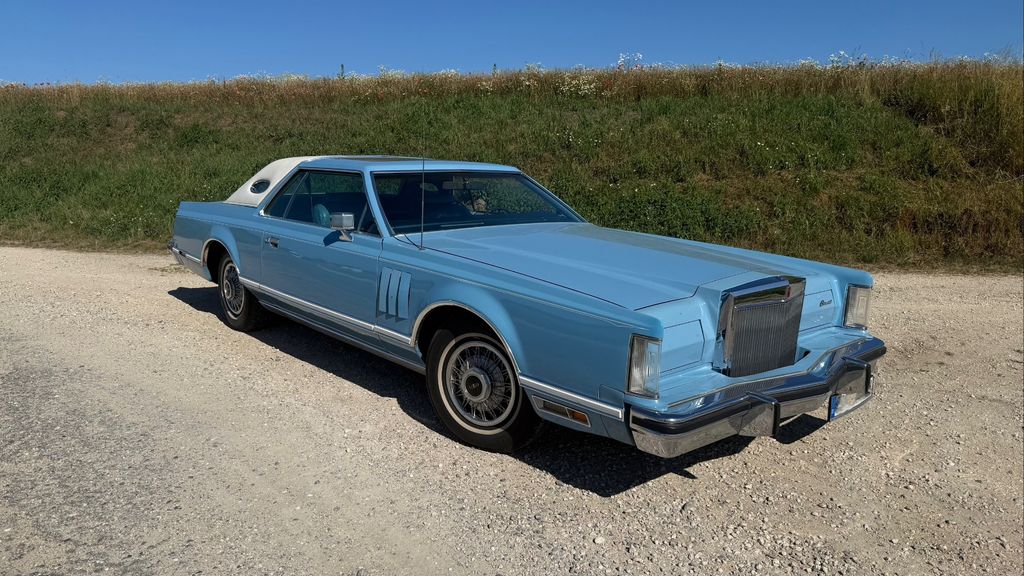 Lincoln Continental Mark V Cartier Edition