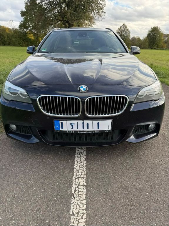 Bild des Angebotes BMW 528 Kombi M-Paket 19 Zoll ALU