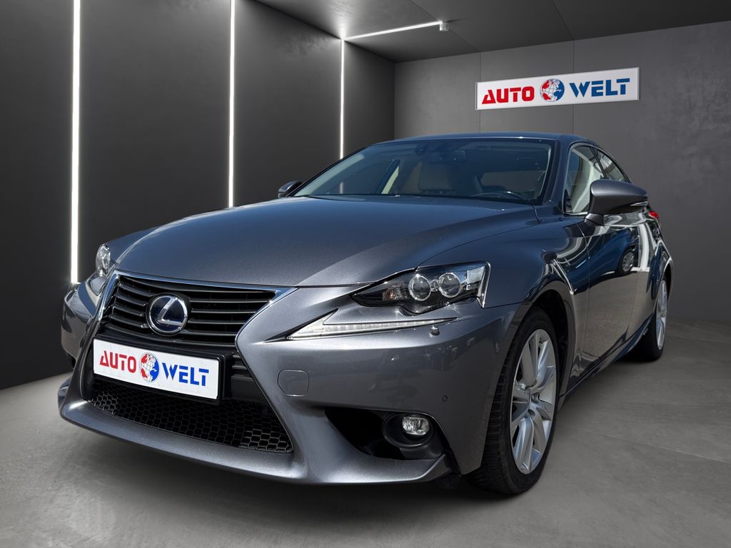 Lexus IS 2.5 300h Hybrid Bi-Xenon Sitzbelüftung Leder