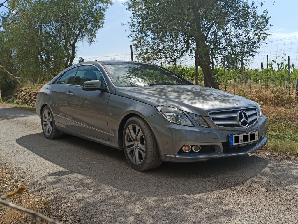 Bild des Angebotes Mercedes-Benz E 200 Coupé - BlueEFFICIENCY