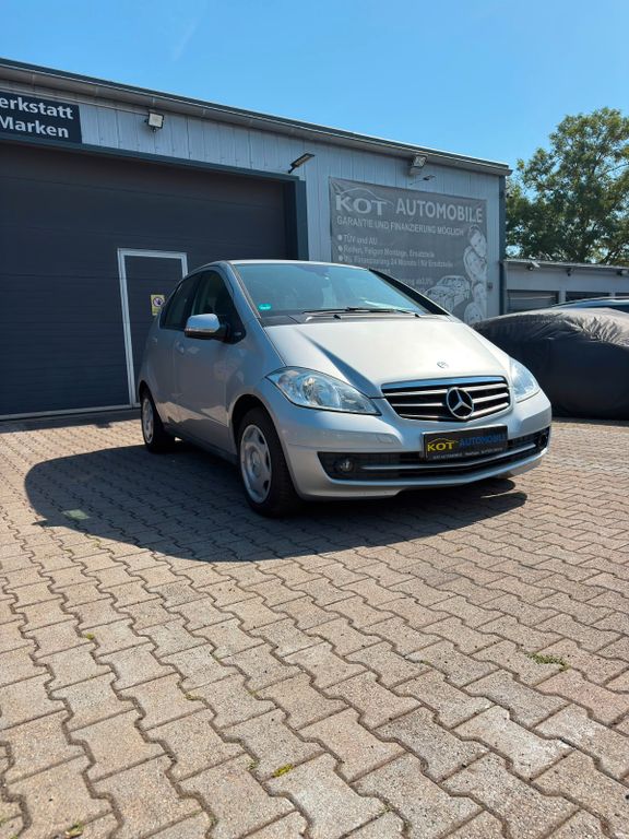 Bild des Angebotes Mercedes-Benz A 160 ELEGANCE BlueEFFICIENCY/RENTNERAUTO