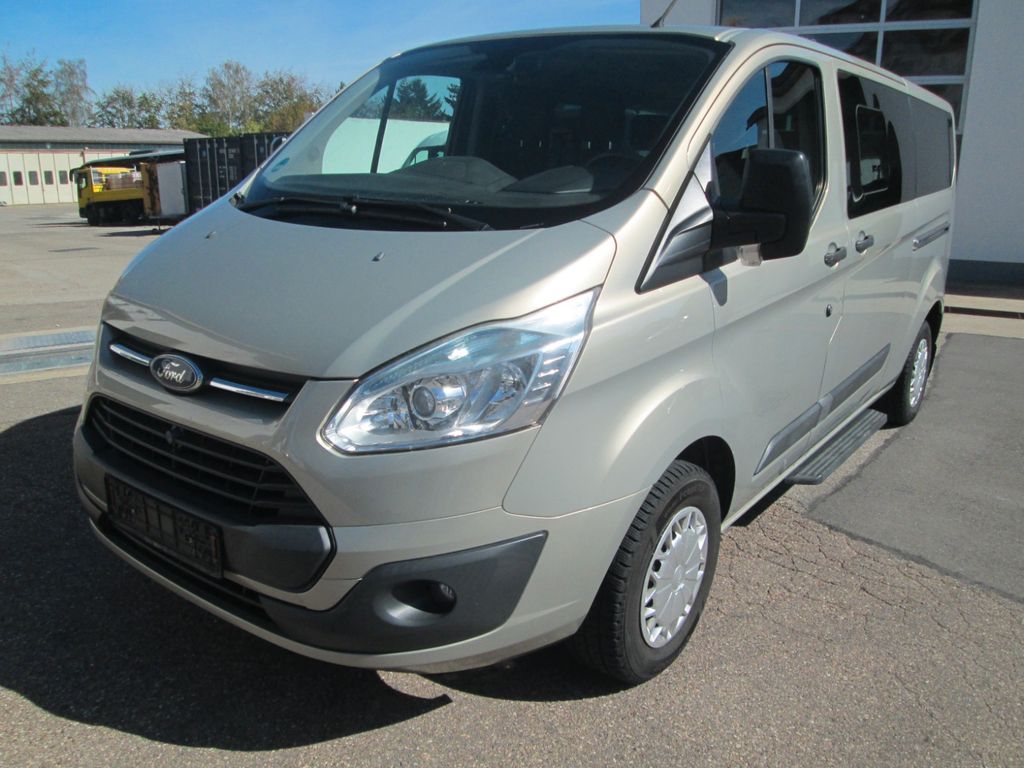 Ford Tourneo Custom