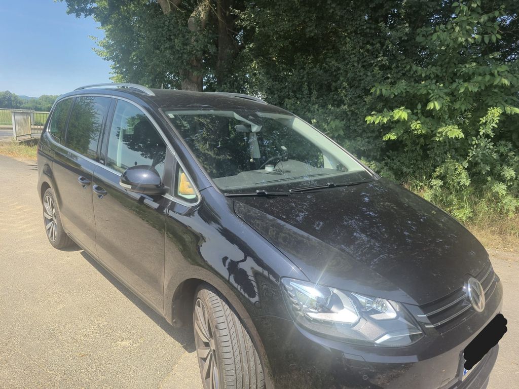 Bild des Angebotes Volkswagen Sharan 2.0 TDI SCR DSG BMT ALLSTAR ALLSTAR