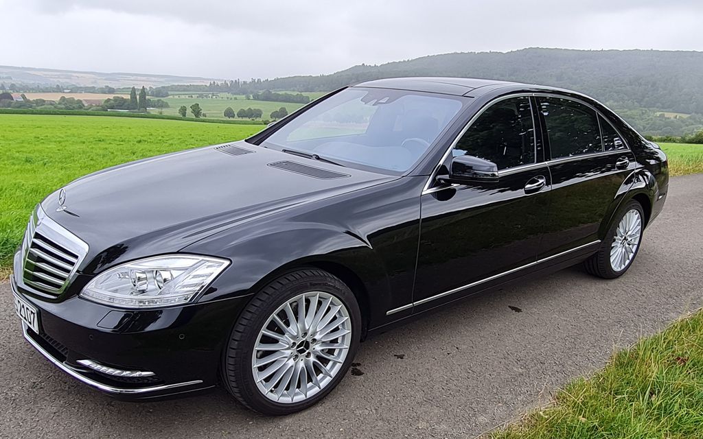 Bild des Angebotes Mercedes-Benz S 500 4MATIC L *Voll* Chauffeur*Pano*