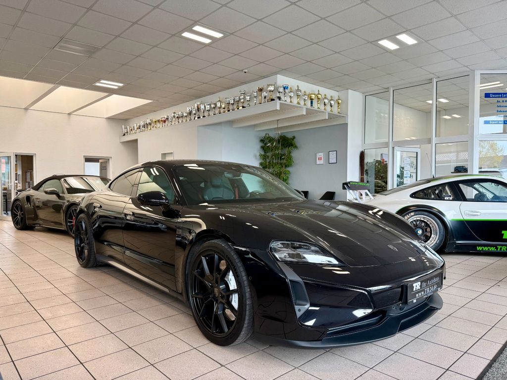 Bild des Angebotes Porsche Taycan Turbo Panorama / HeadUp / InnoDrive / 21"