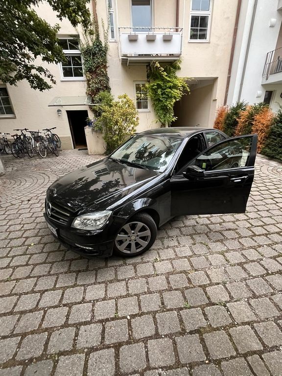 Bild des Angebotes Mercedes-Benz C 280 4MATIC Classic Voll Bremsen, Service.. NEU