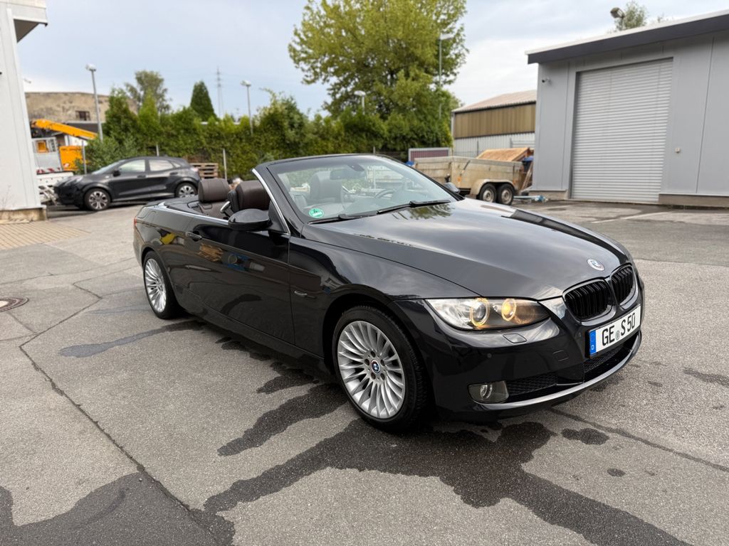 Bild des Angebotes BMW 325i Cabrio - TÜV/HU Neu