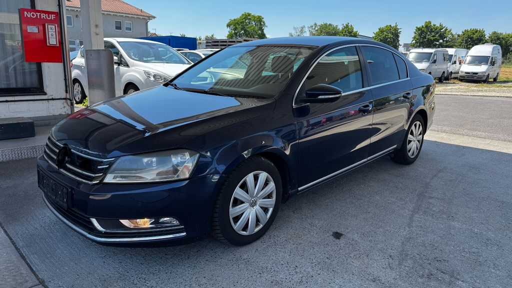 Bild des Angebotes Volkswagen Passat Lim. 2.0 Automatik Klimaautomatik