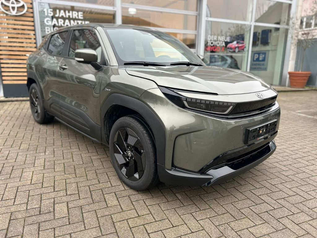 Bild des Angebotes Toyota Urban Cruiser Teamplayer 61kwh SHZ RFK PDC Apple