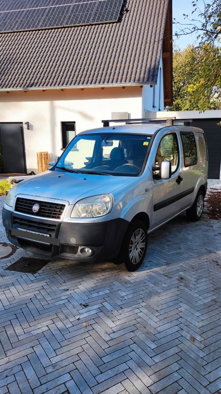 Bild des Angebotes Fiat Doblo mit Wohnmobil Zulassung Minicamper Camper