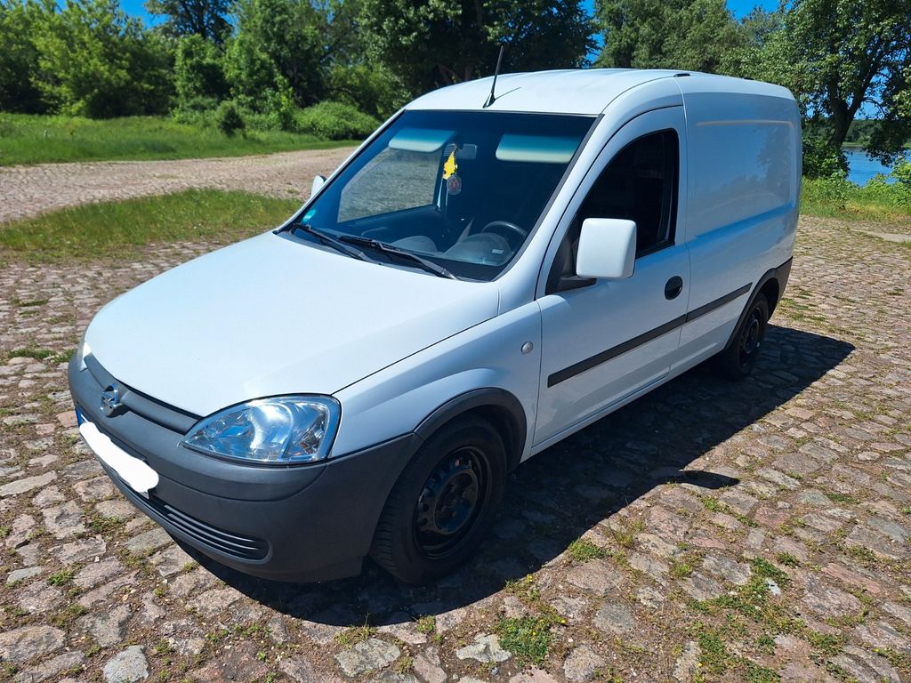 Bild des Angebotes Opel Combo 1.3 CDTI -