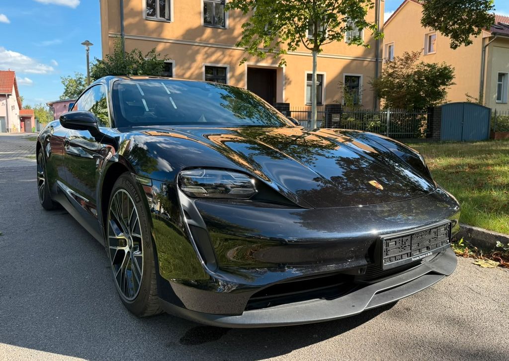 Porsche Taycan 4 S 360° Tageszulassung Neue TUV!