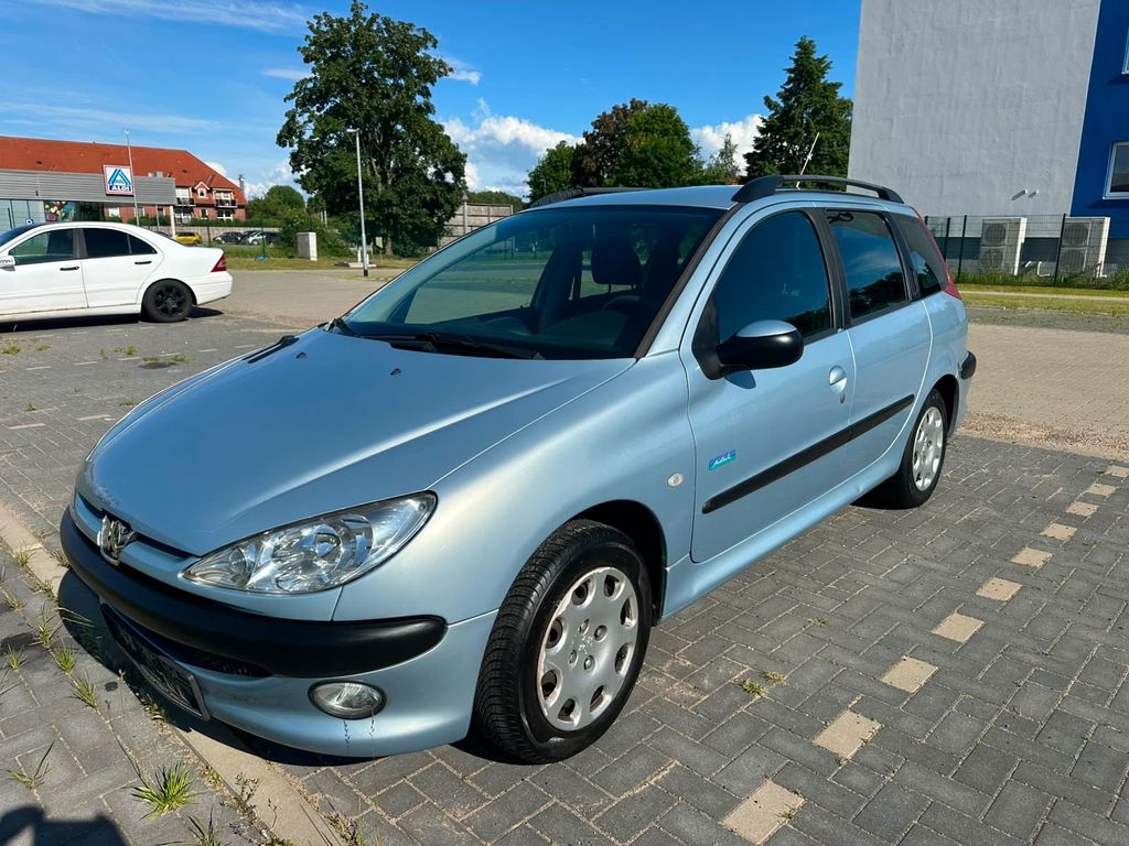 Bild des Angebotes Peugeot 206 SW Quiksilver TÜV NEU/