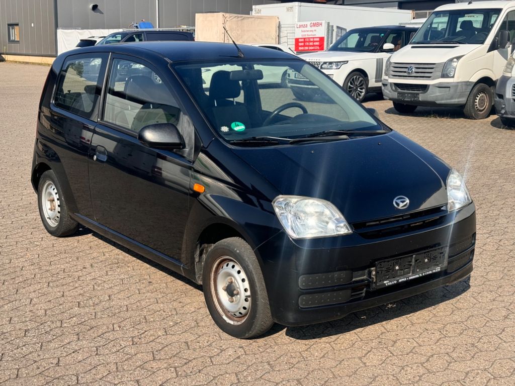 Bild des Angebotes Daihatsu Cuore 1.0 43kw Servo **TÜV+ÖL+ZÜNDKERZEN NEU**