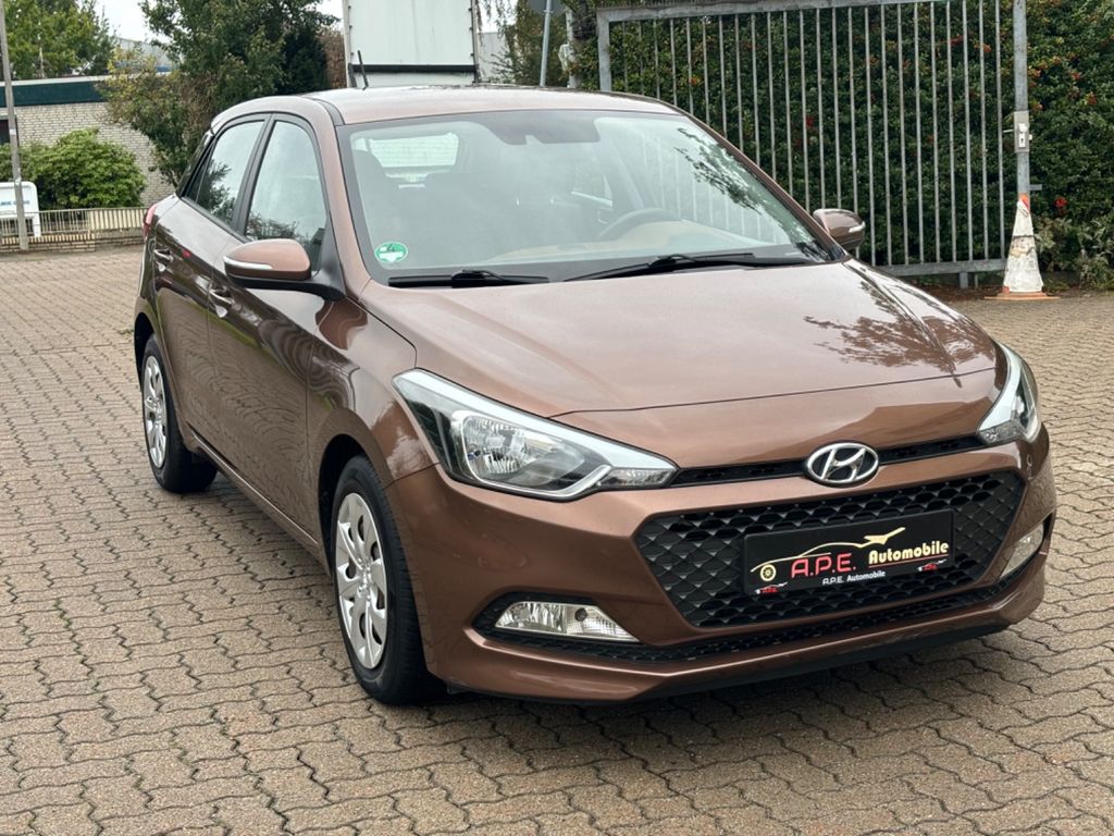 Bild des Angebotes Hyundai i20 YES! 1.4 Automatik 30.000KM TÜV NEU